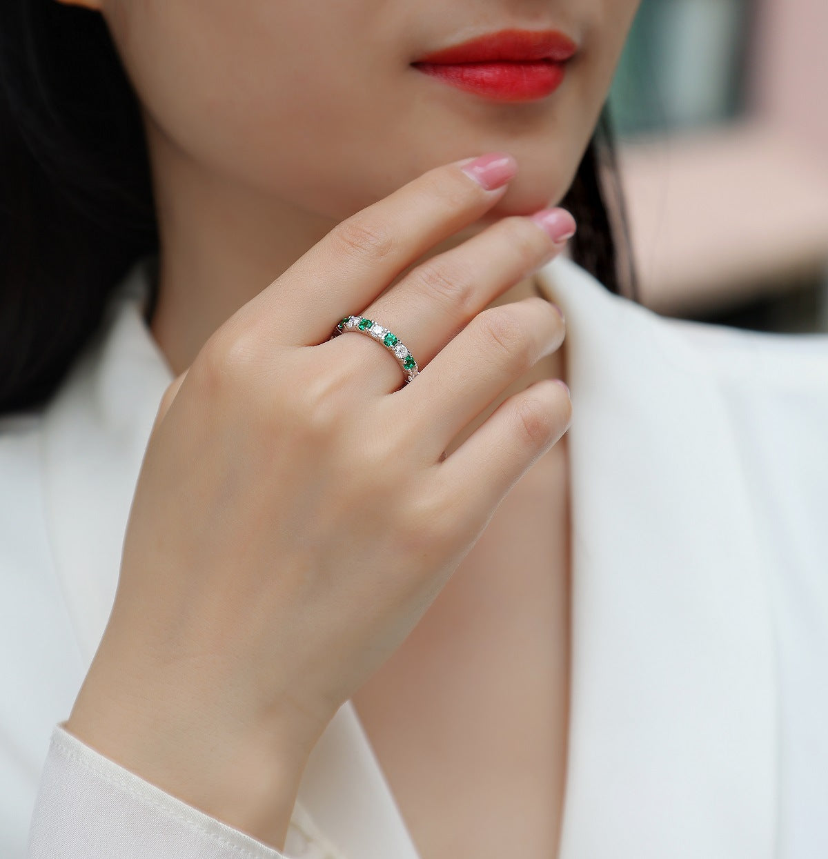 High-End Elegant S925 Sterling Silver Ring Women Green Red Blue Gemstone Moissanite Ring Hot Sale