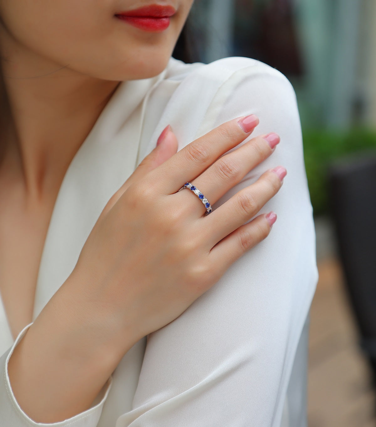 High-End Elegant S925 Sterling Silver Ring Women Green Red Blue Gemstone Moissanite Ring Hot Sale