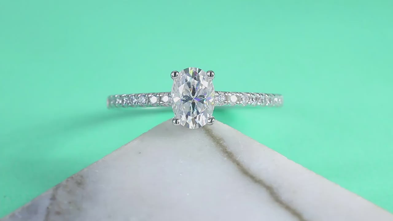 925 Sterling Silver Oval Cut Moissanite Ring for Women | Luxury 4-Prong Setting, Versatile Engagement & Daily Wear